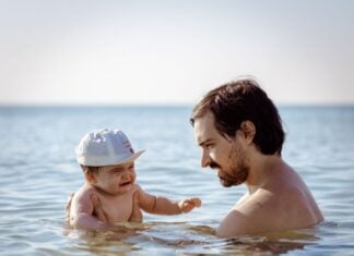 Beach Babes: Best Practices for Child Safety by the Ocean